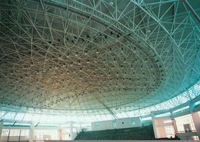 平度体育馆网架工程